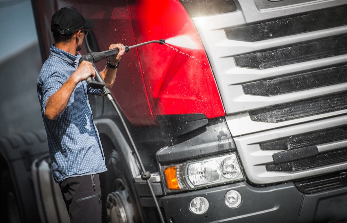 How to Keep Your Truck Clean: A Step by Step Guide