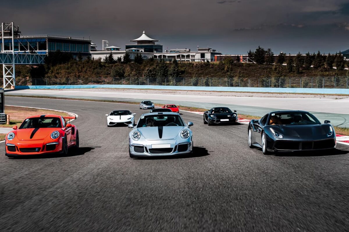 Unveiling the Lightning-Fast World of NASCAR: Top Speeds